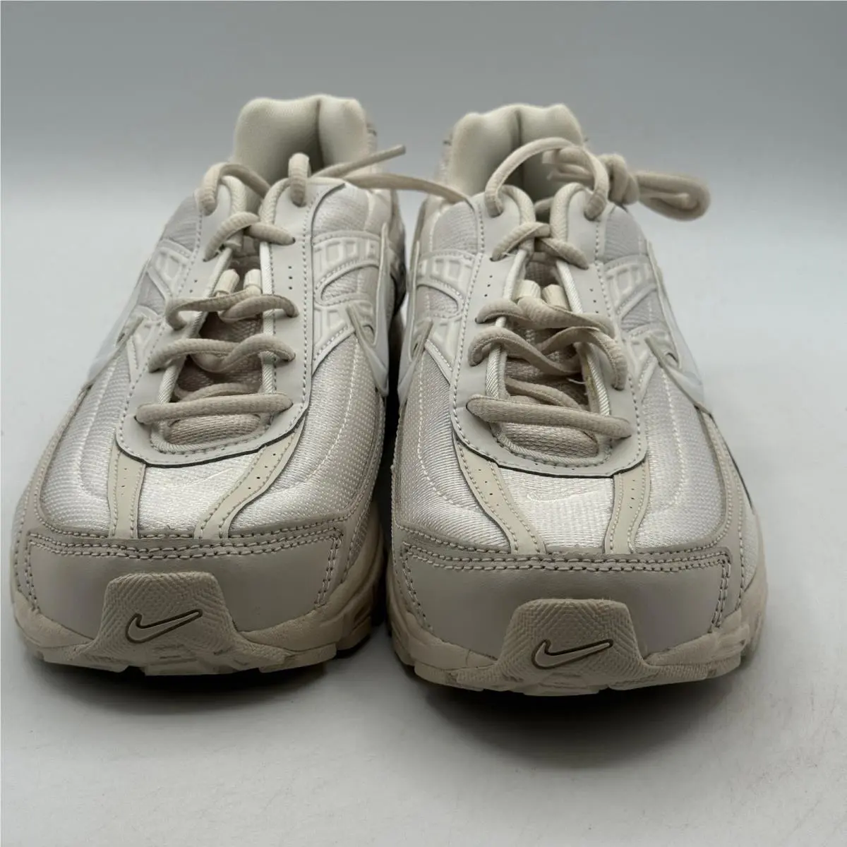 Nike shoes - Nike Initiator - Initiator - Silver 1