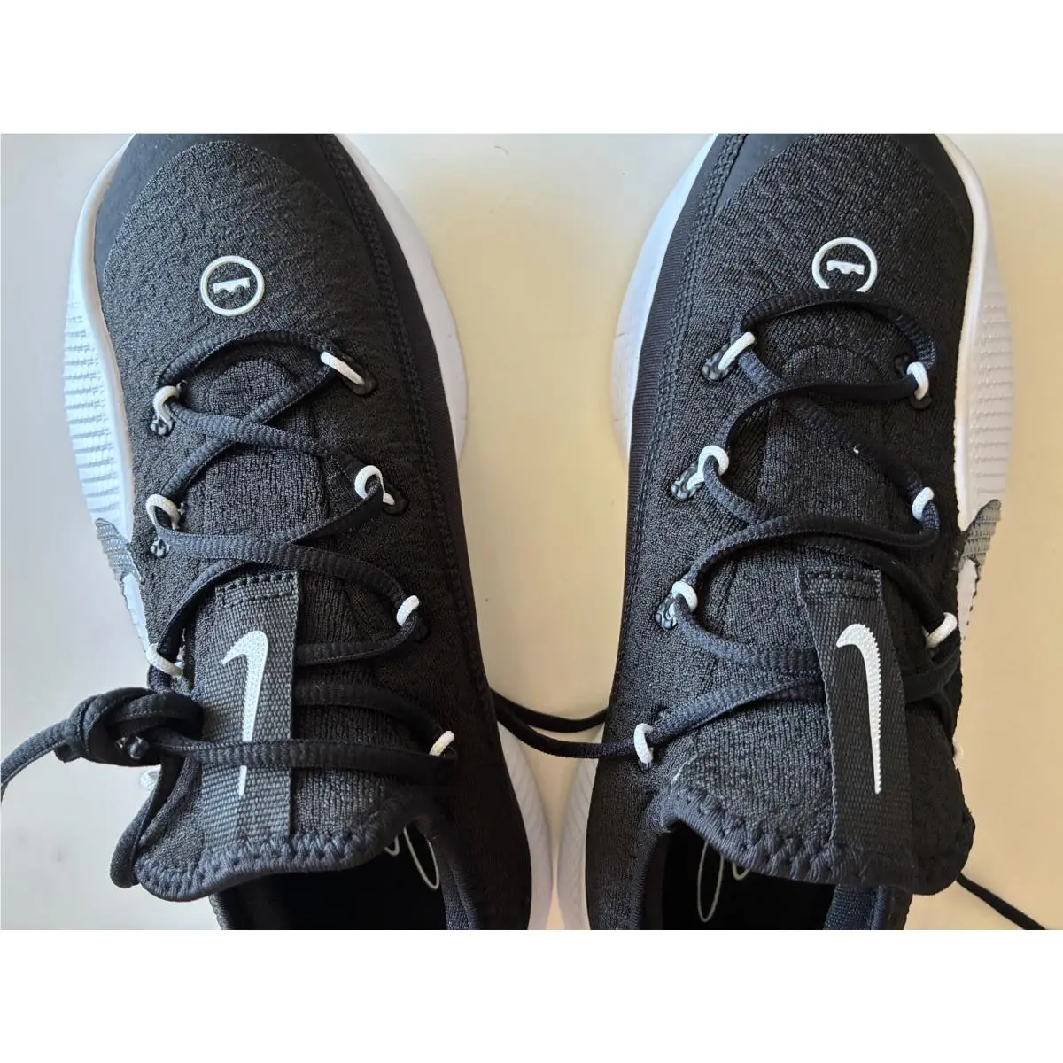 Nike shoes - Black / White (UPC: 198487836202) 6