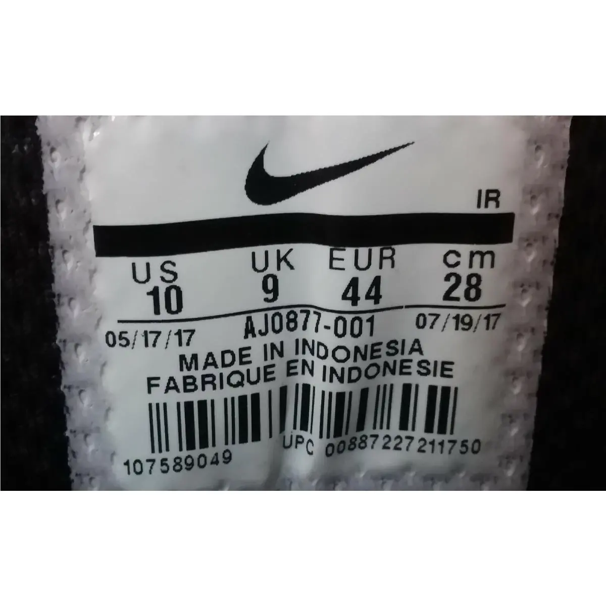 Nike shoes - Nike Air Max Plus - Air Max Plus - AJ0877-001 - Black, Manufacturer: Black / White (UPC: 0887227211750) 10