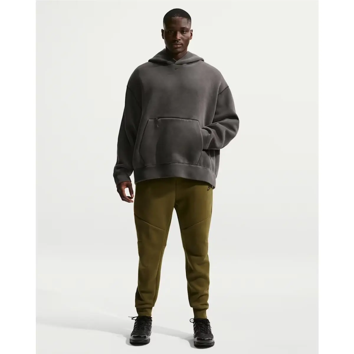 Nike clothing - Green (UPC: 198488898094) 9