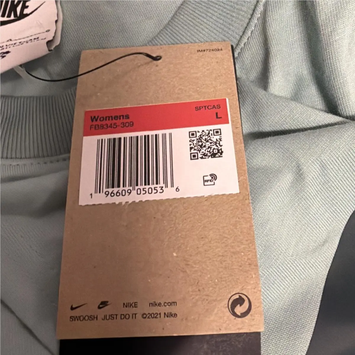 Nike clothing - Green 6