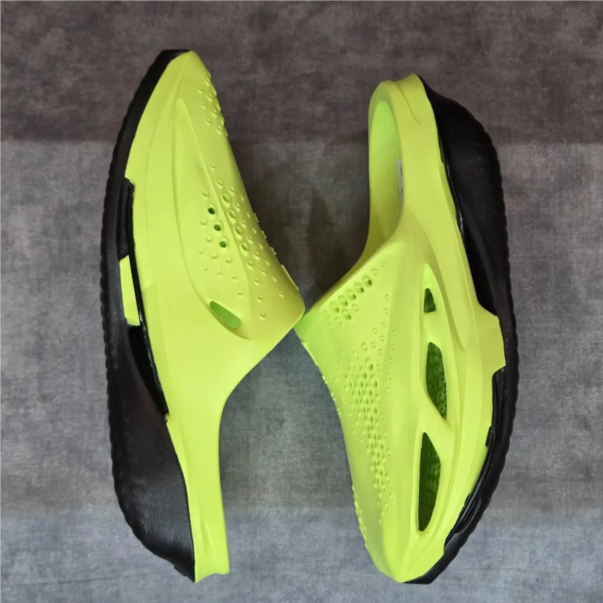 Nike shoes - Nike x MMW 5 Slide - DH1258-700 - Volt 0