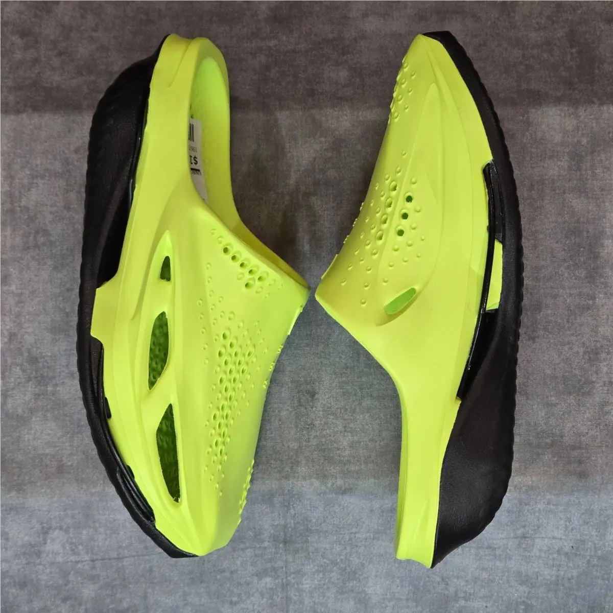 Nike shoes - Nike x MMW 5 Slide - DH1258-700 - Volt 1