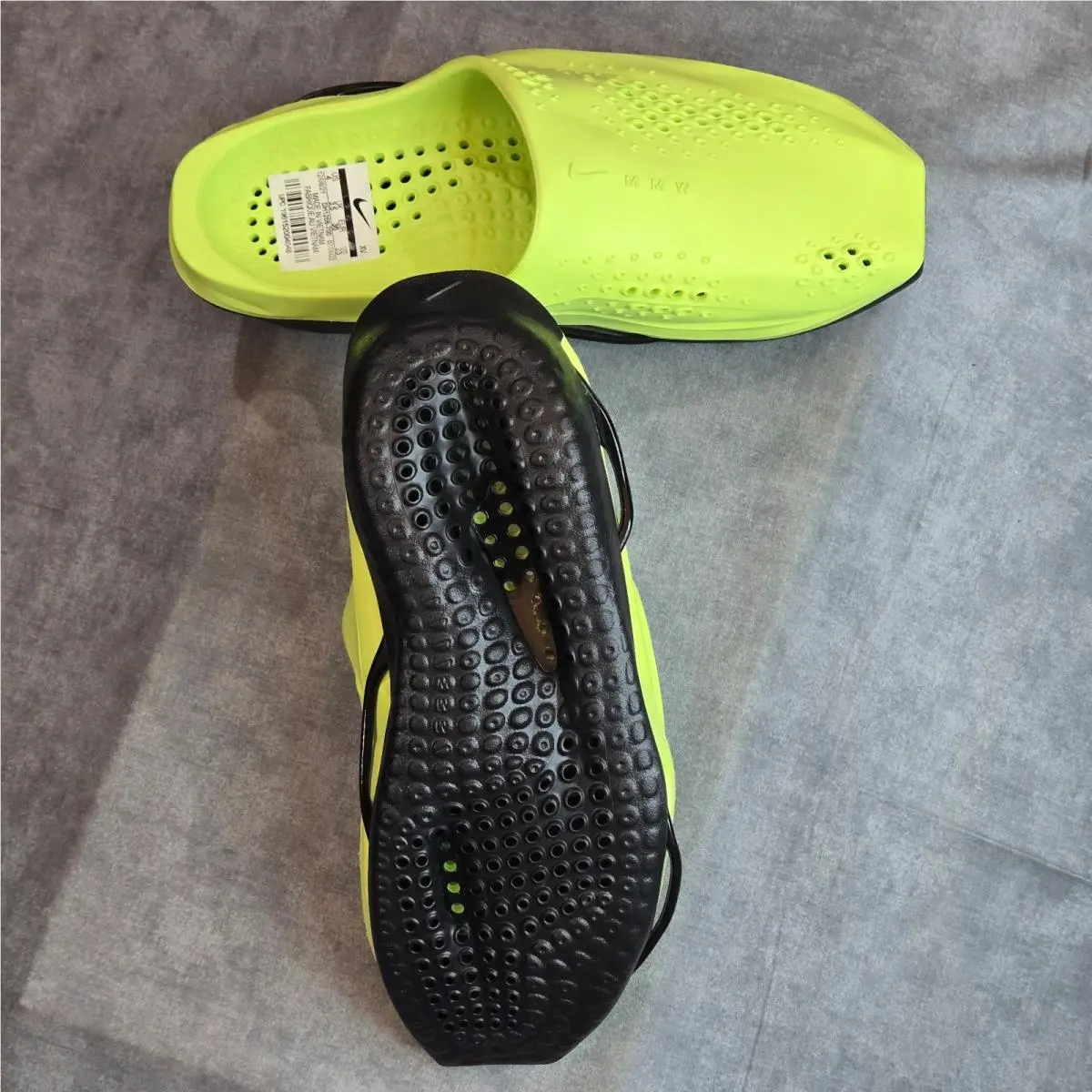 Nike shoes - Nike x MMW 5 Slide - DH1258-700 - Volt 3