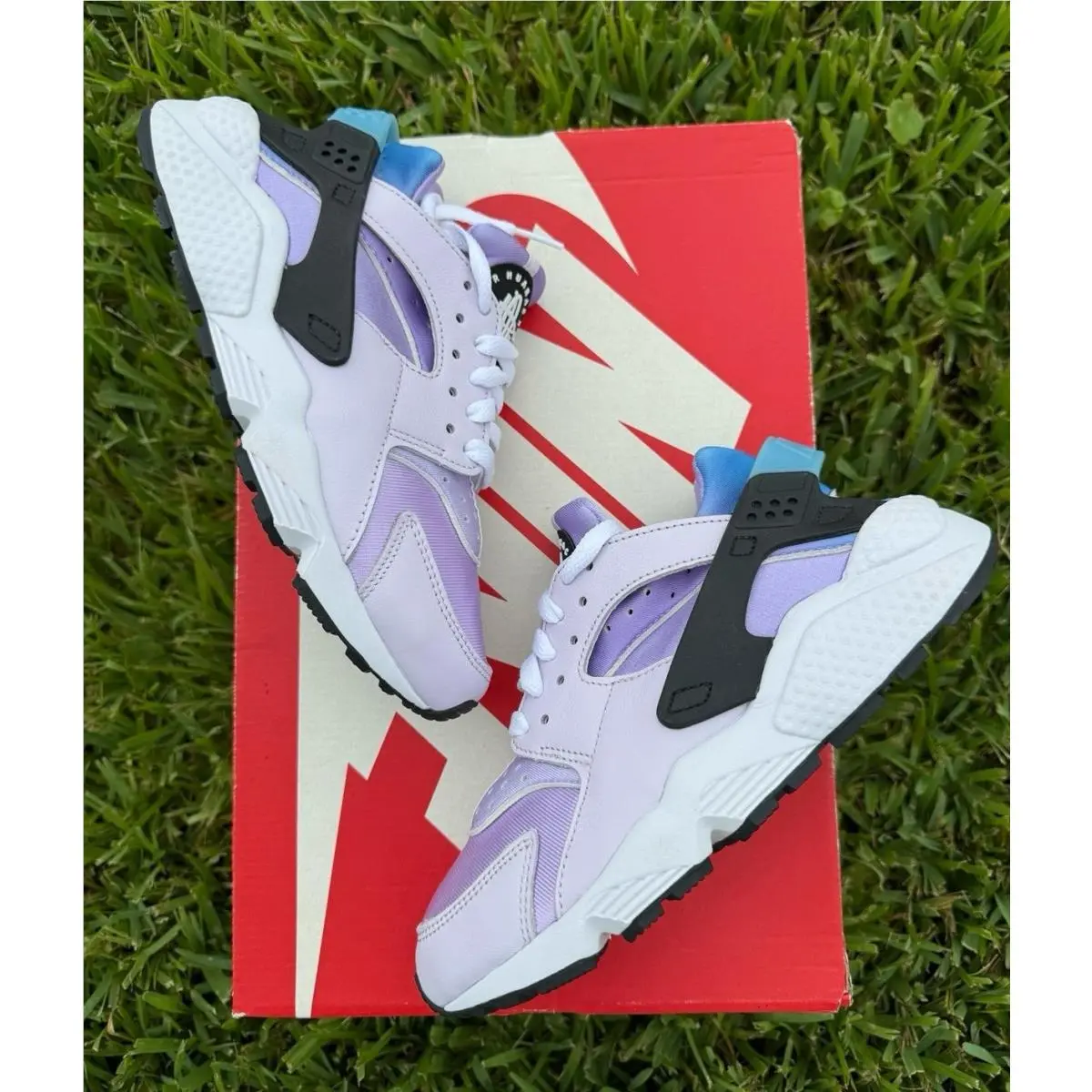 Nike shoes - Nike Air Huarache - Air Huarache - DZ5207-500 - lavender 1