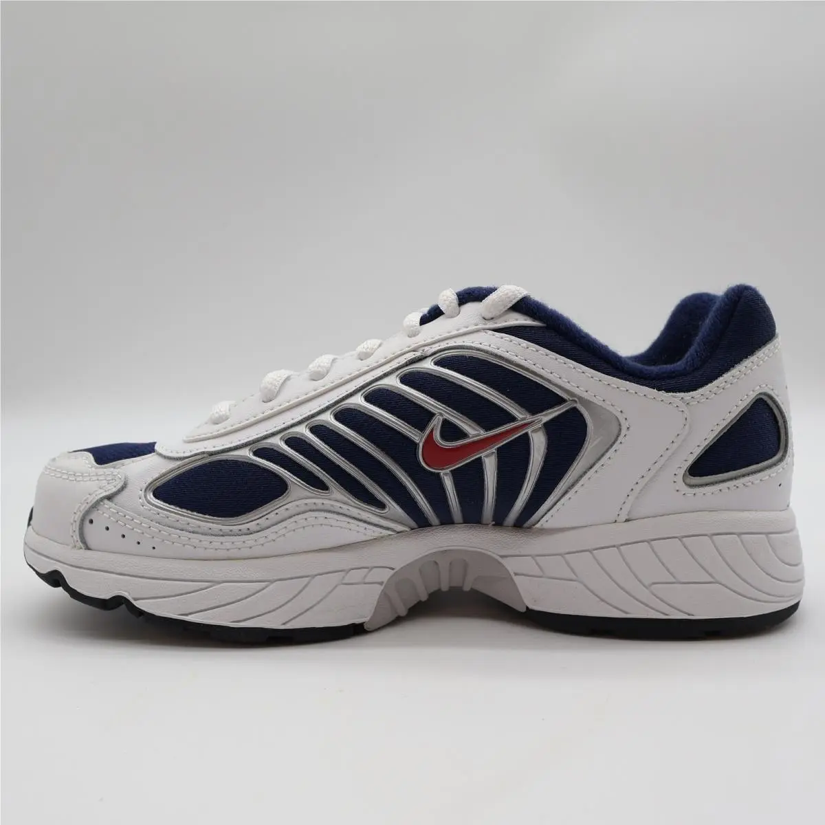 Nike shoes - Nike Attest VII - Attest VII - White 8