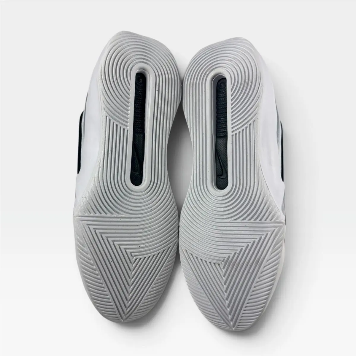 Nike shoes - G.T. Jump Academy - Jump Academy - White 6