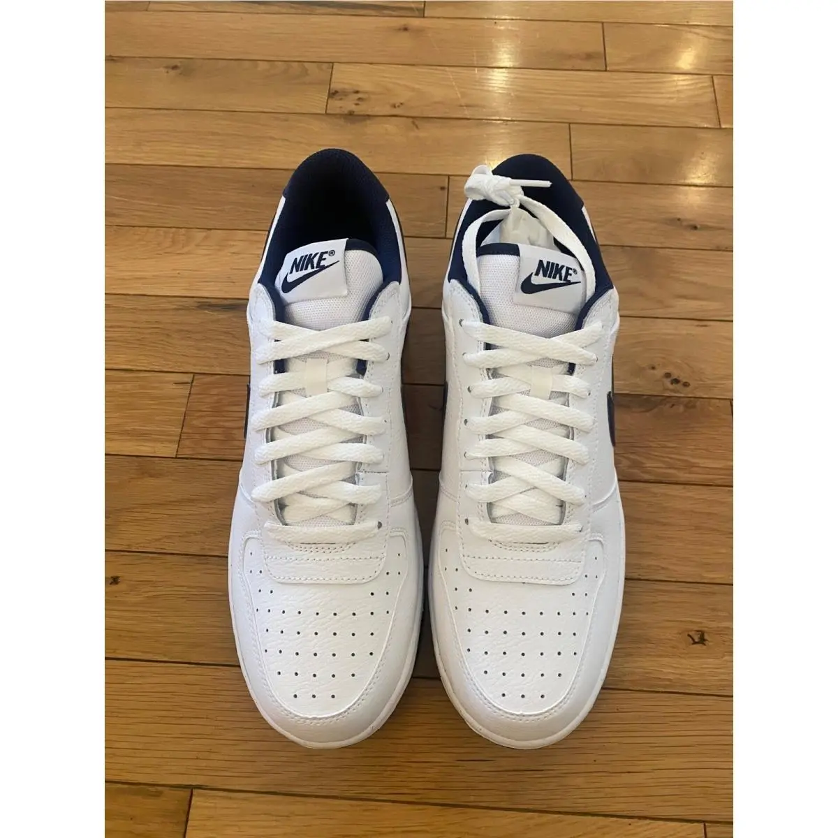 Nike shoes - White 0
