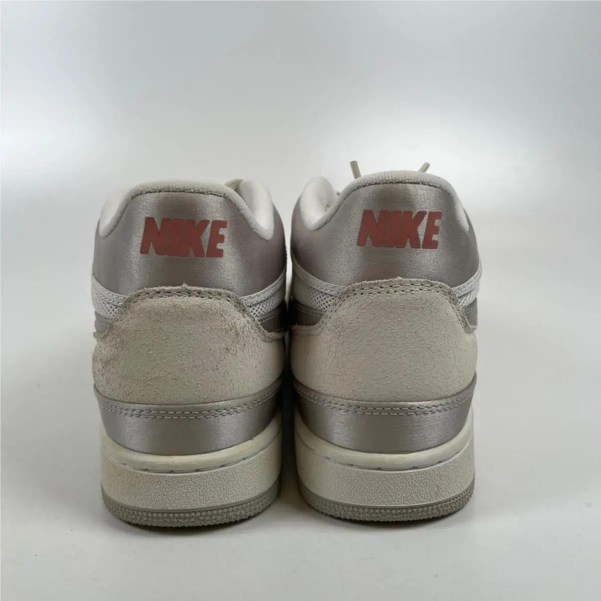 Nike shoes - Nike Mac Attack SP Social Status Silver Linings - White 3