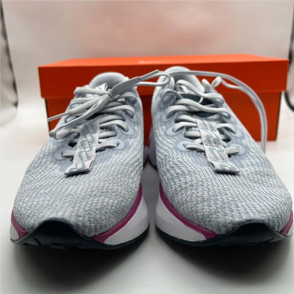 Nike shoes - Nike Motiva - Motiva - Gray 5