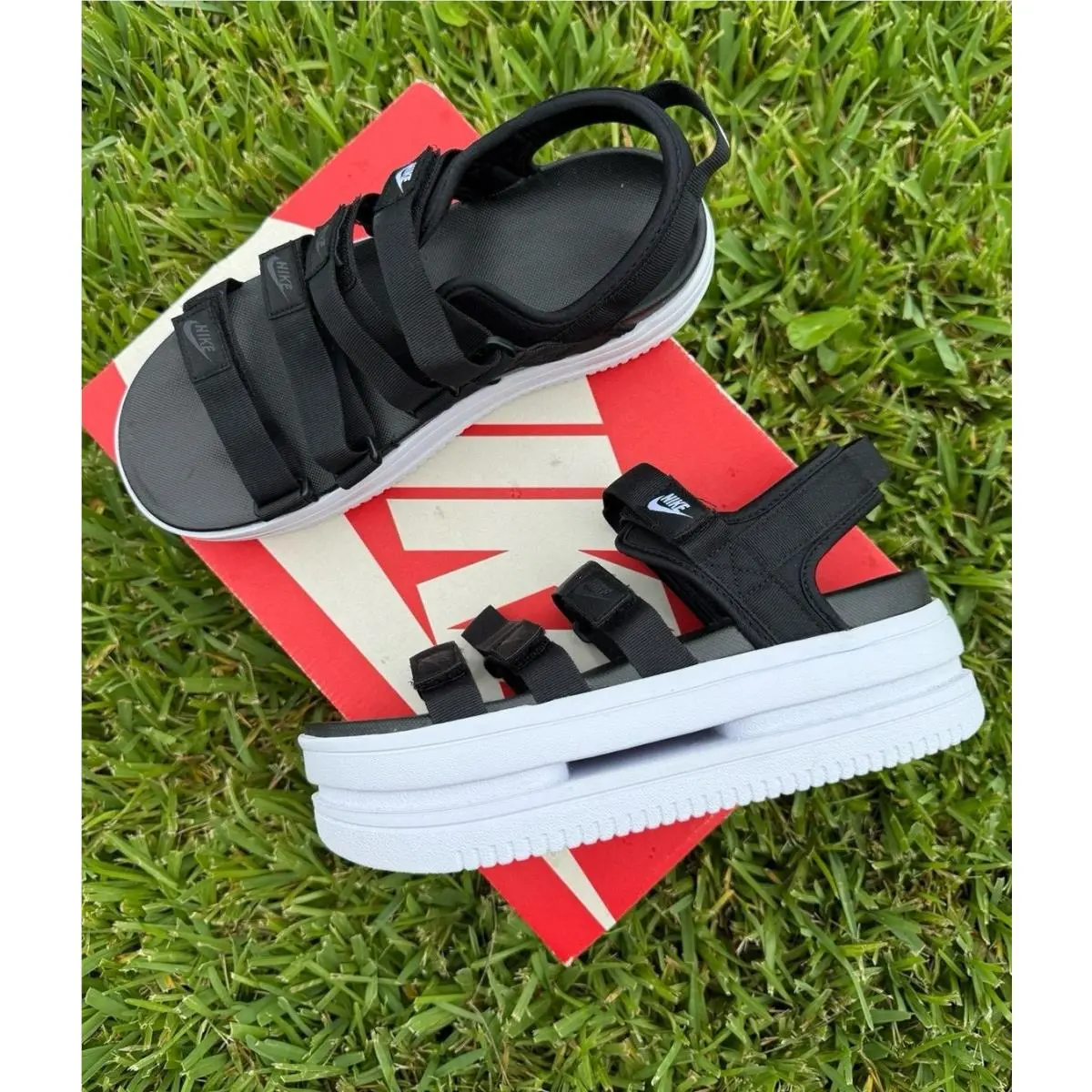 Nike shoes - Nike Essentialist - Essentialist - Black 1