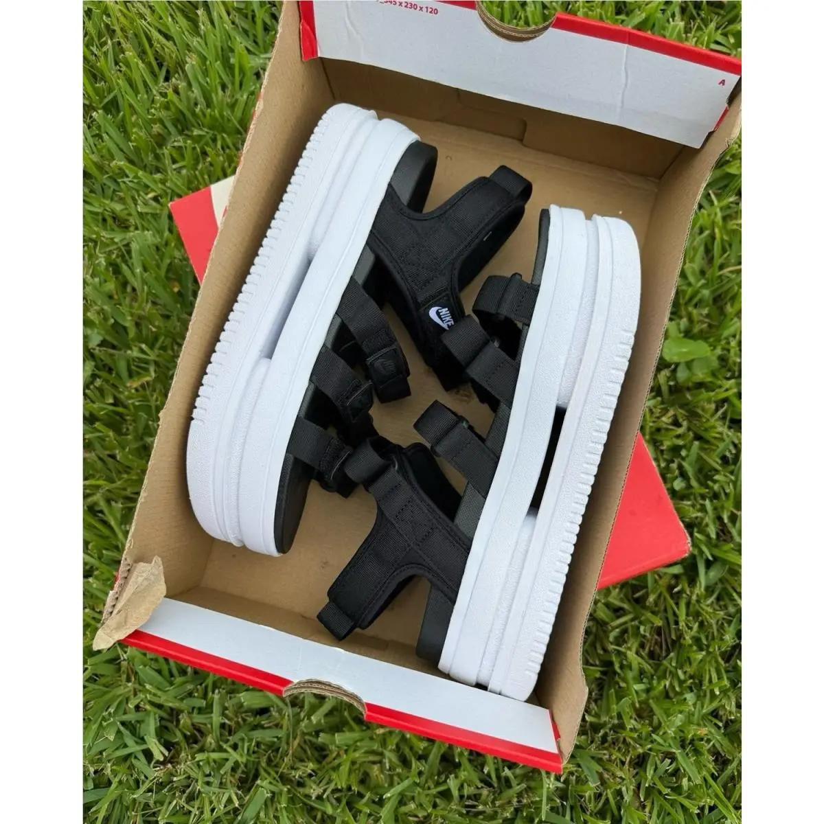 Nike shoes - Nike Essentialist - Essentialist - Black 7