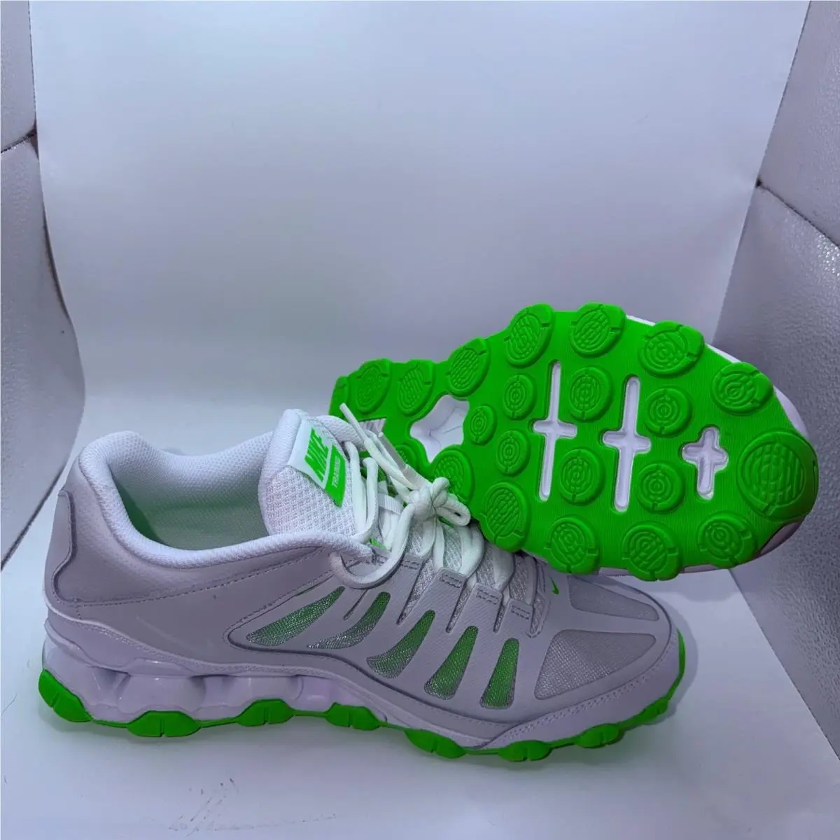 Nike shoes - White 6