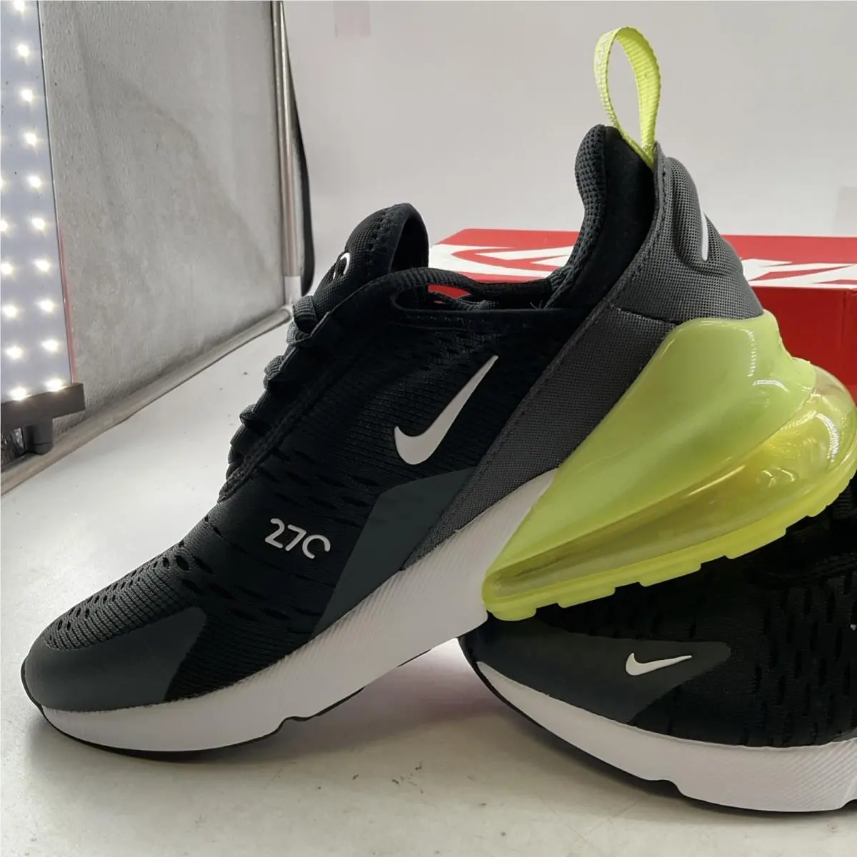 Nike shoes - Nike Air Max 270 GS - Yellow 4
