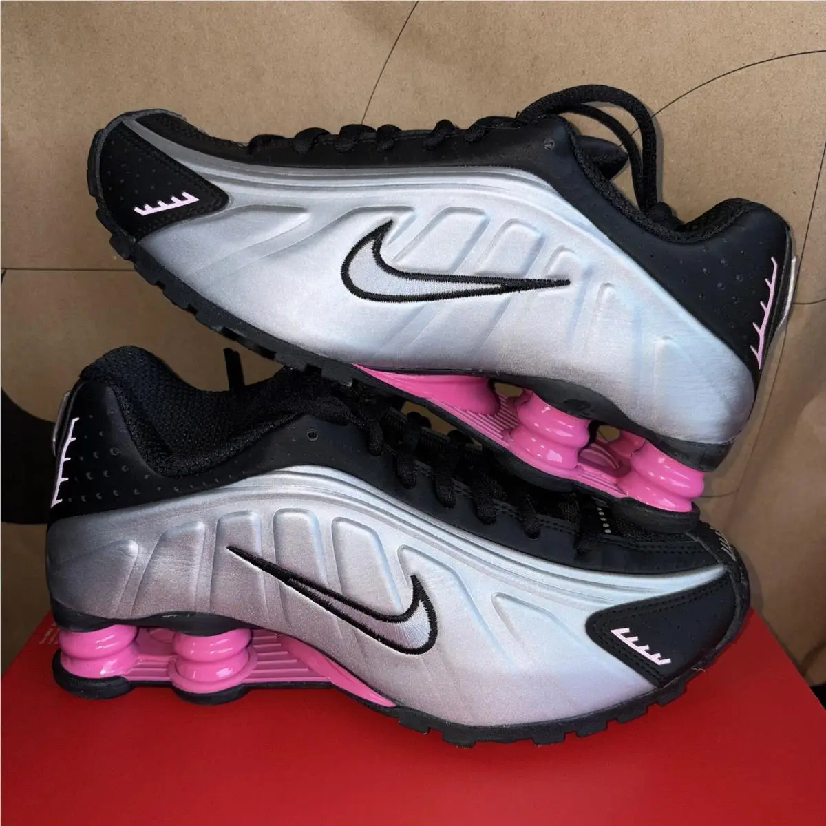 Nike shoes - Shox - Shox - AR3565-012 - Black 0
