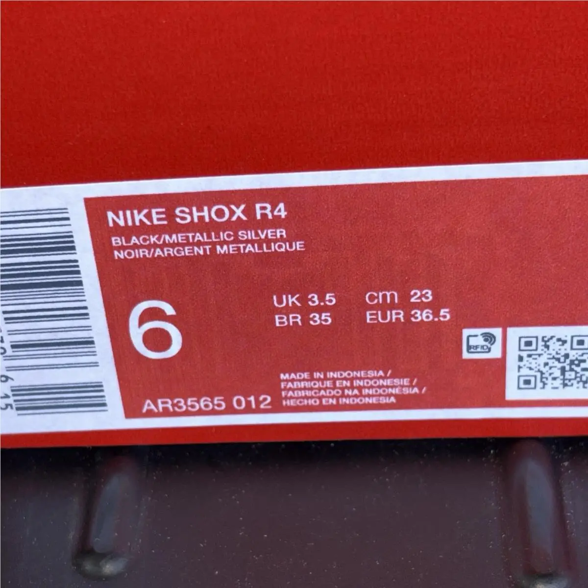 Nike shoes - Shox - Shox - AR3565-012 - Black 6