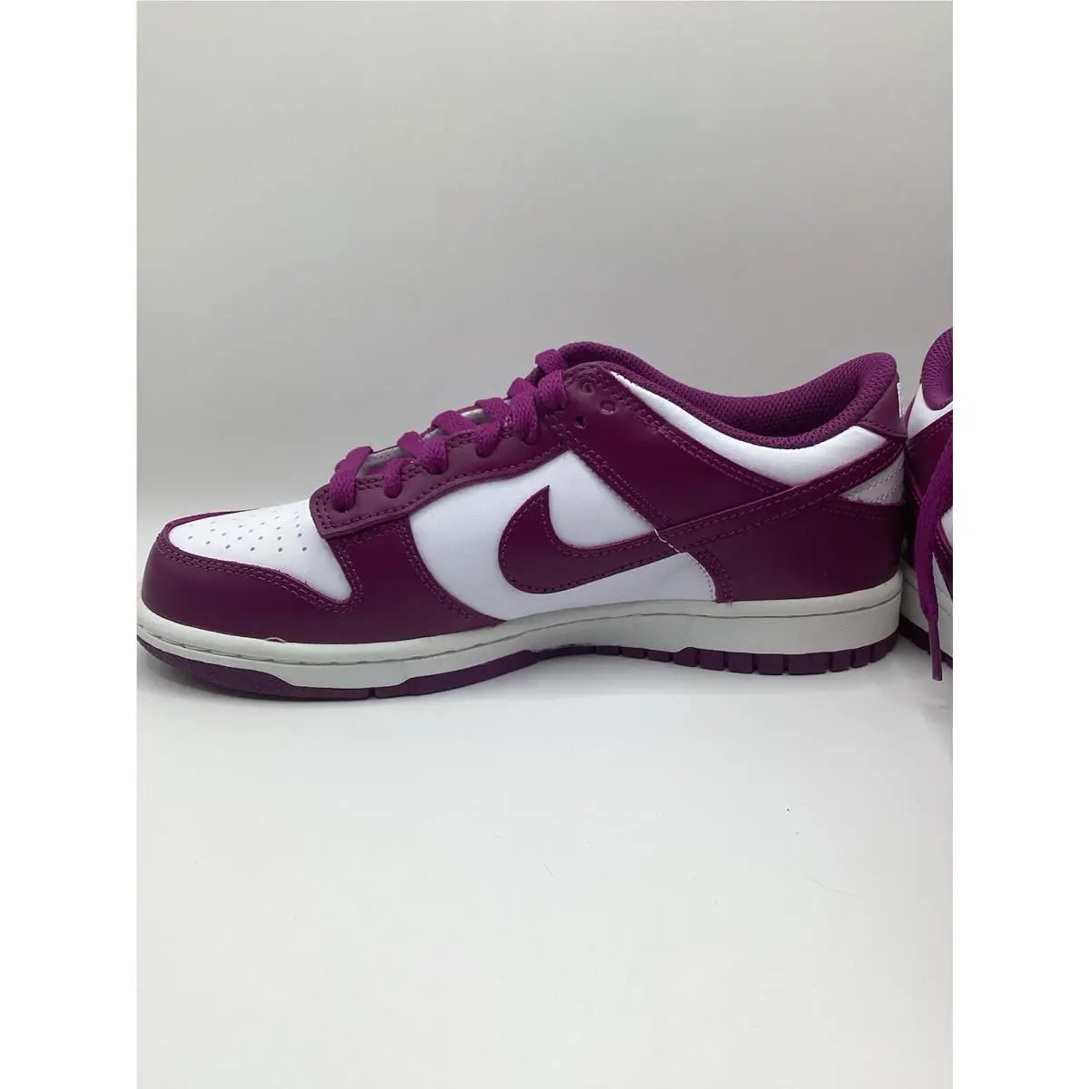 Nike shoes - Nike Dunk Low GS - Dunk Low - White 1