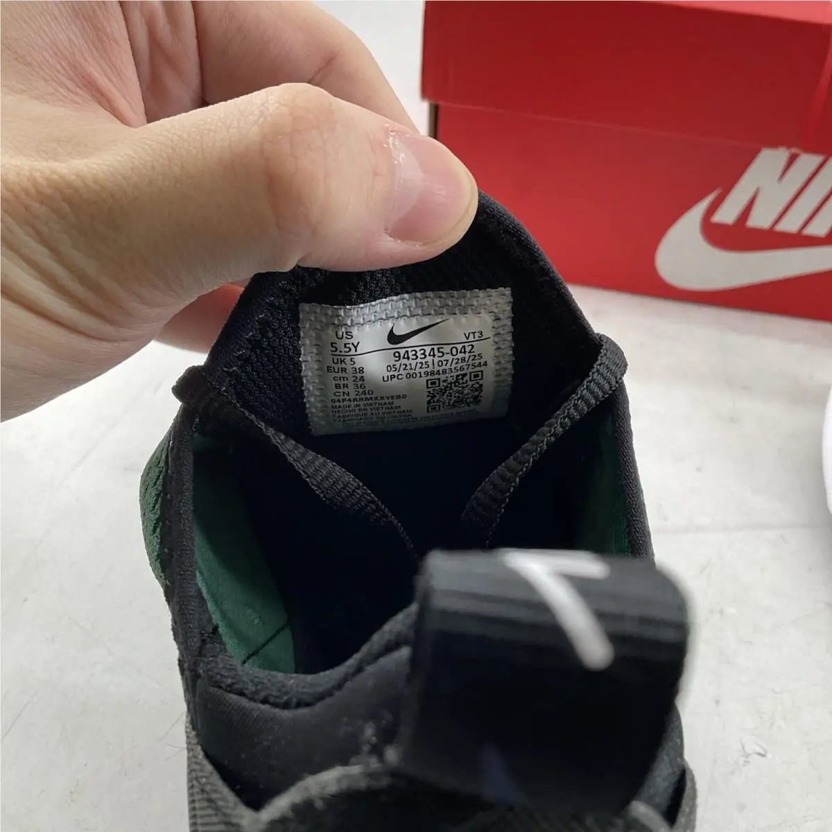 Nike shoes - Nike Air Max 270 - Air Max - 943345701 - Green 13