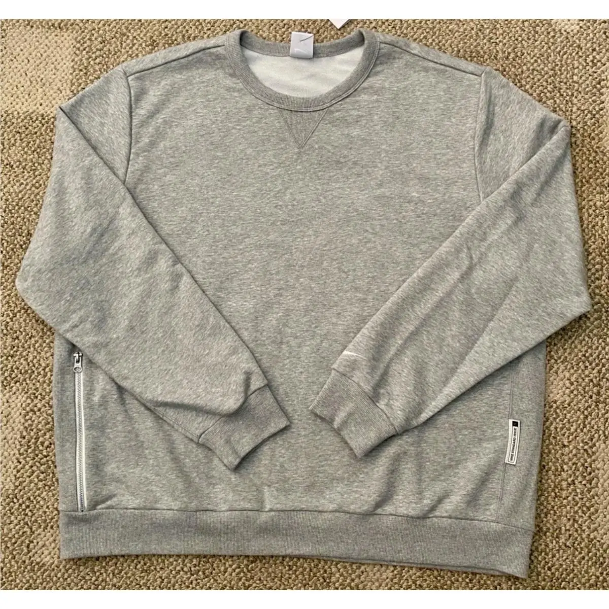 Nike clothing - FZ0220 - FZ0220 - Gray (UPC: 197596819953) 4