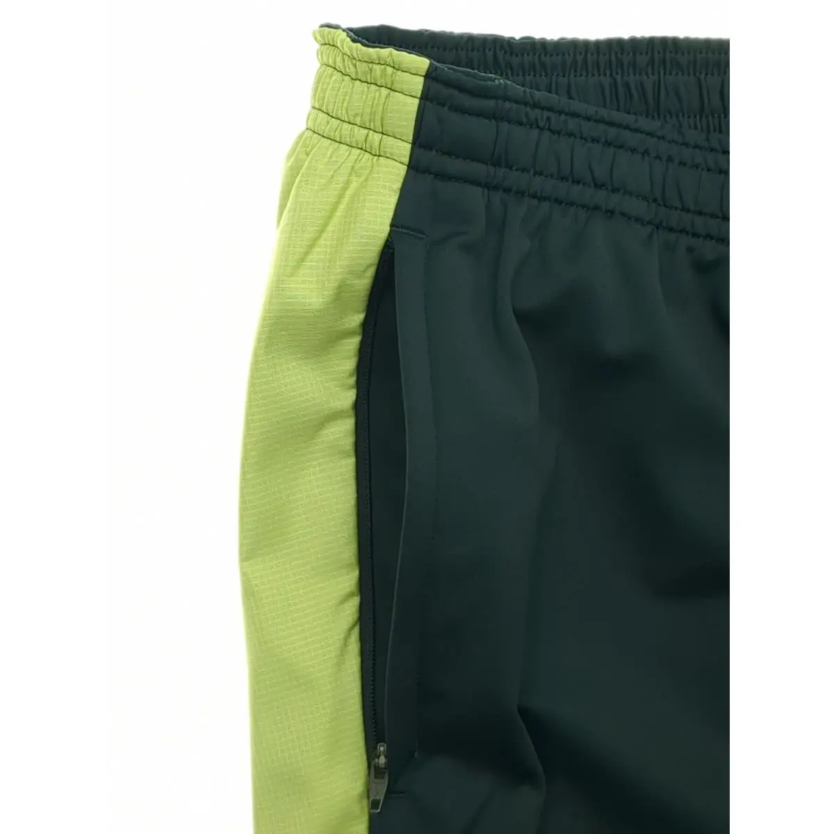 Nike clothing - FZ0570-390 - FZ0570-390 - Green (UPC: 198482540425) 1