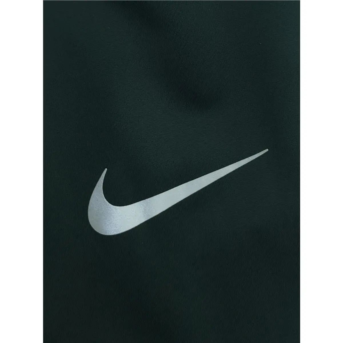Nike clothing - FZ0570-390 - FZ0570-390 - Green (UPC: 198482540425) 2