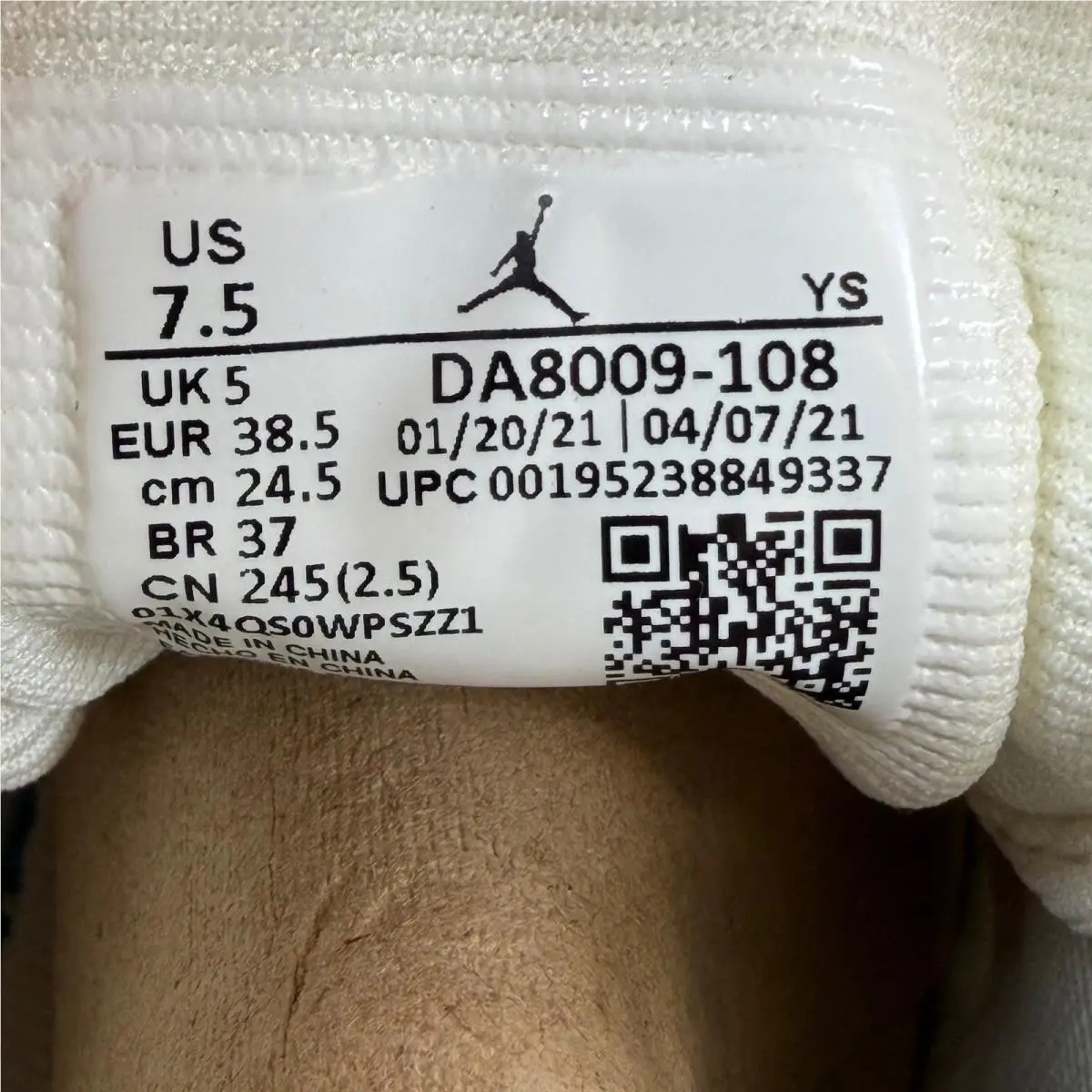 Nike shoes - Air Jordan 1 Mid SE Corduroy Sail - Ivory 5