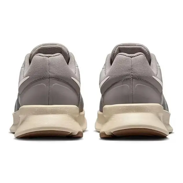 Nike shoes - Nike Run Swift 3 - Run Swift - Grey/Light Silver (UPC: 197600803459) 1