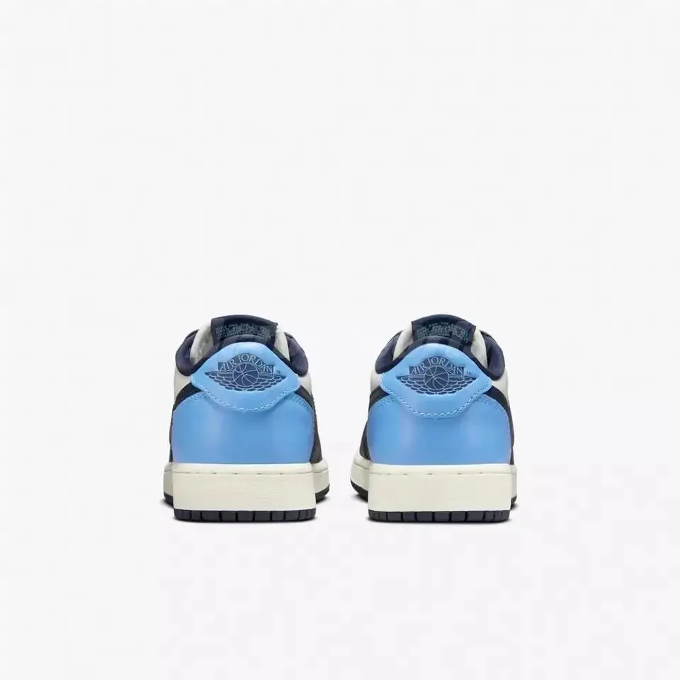 Nike shoes - White/Blue 2