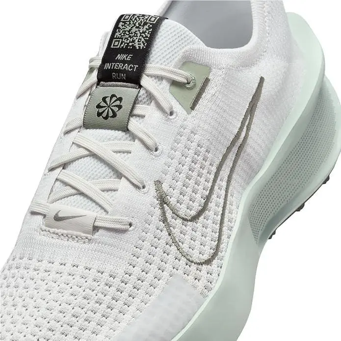 Nike shoes - Nike Interact Run - Interact Run - White 4