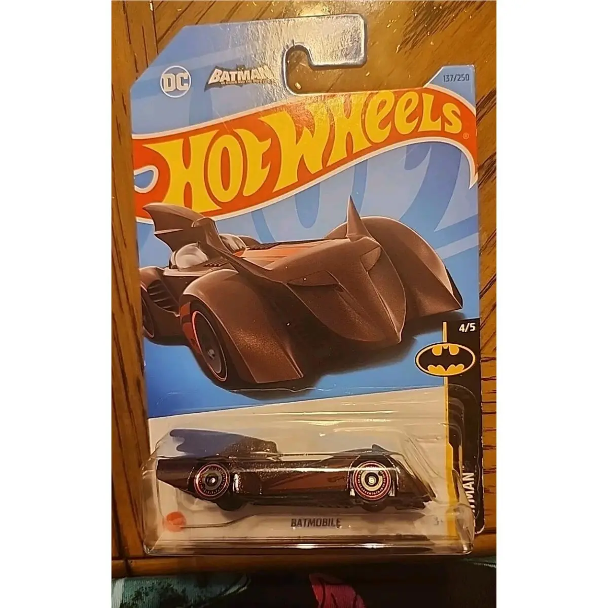 Hot Wheels Error Batmobile Red 4/5 Batman HE Brave and The Bold 2023 DC