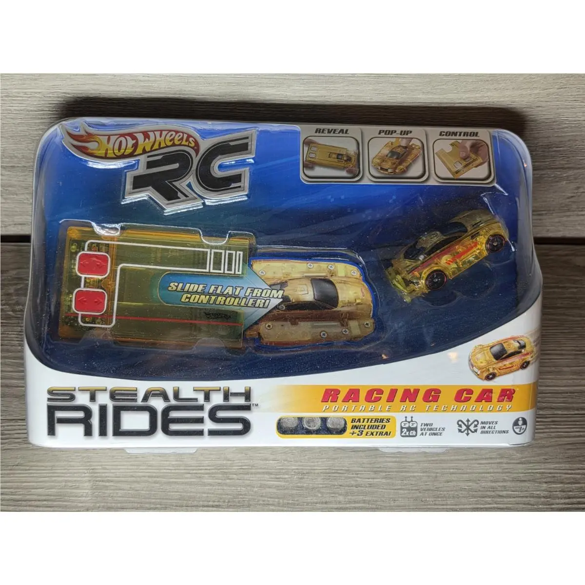 Hot Wheels RC Stealth Rides Power Tread Vehicle Gold w Power Tread Transform