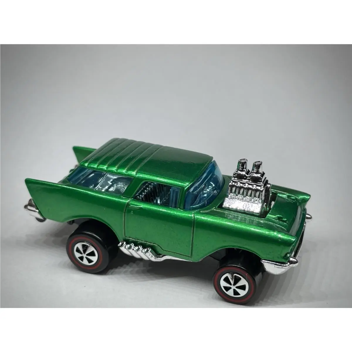 Hot Wheels Wagons Lil` Mad Nomad Custom Made Metallic Candy Green Redline