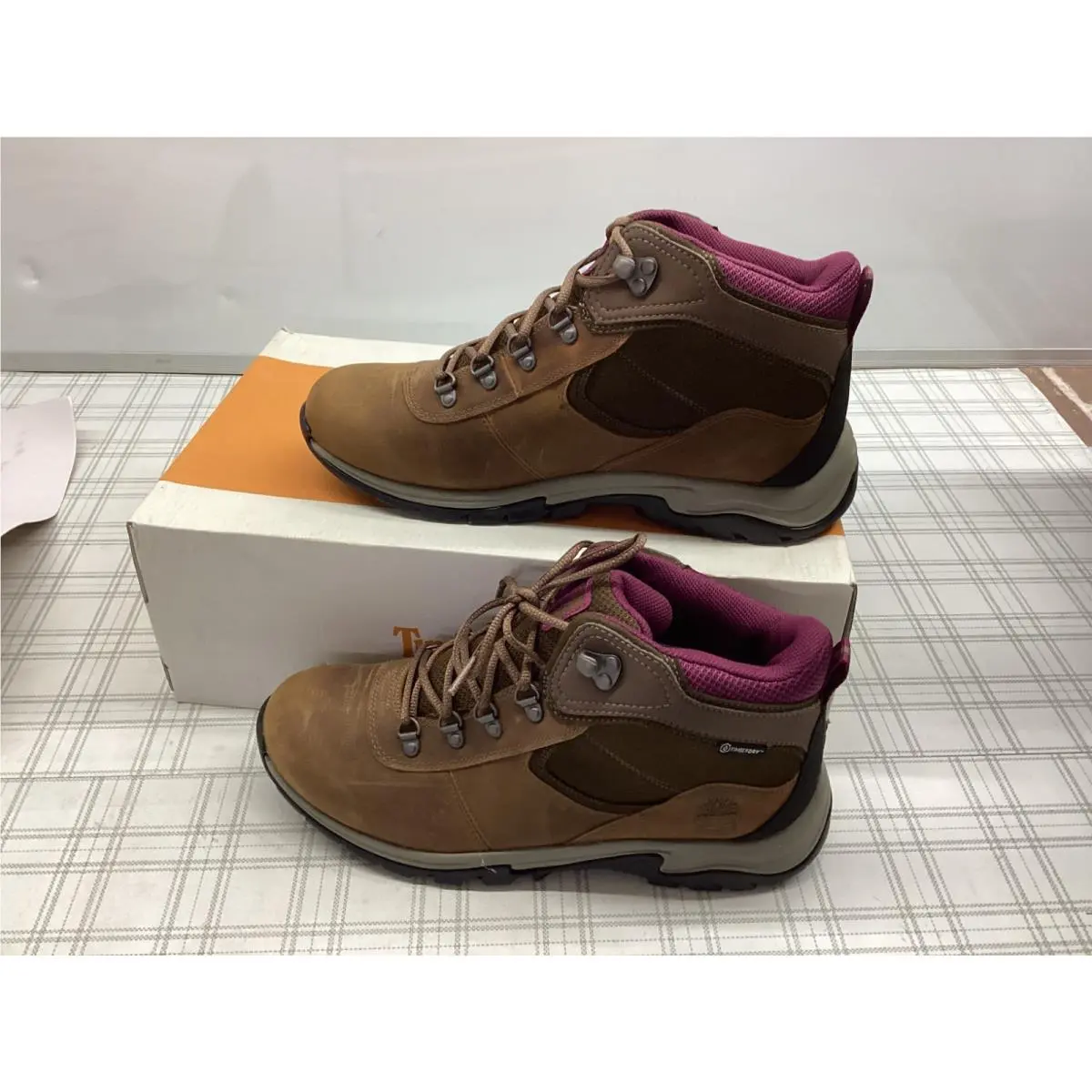 Timberland shoes - Brown (UPC: 192364556238) 0