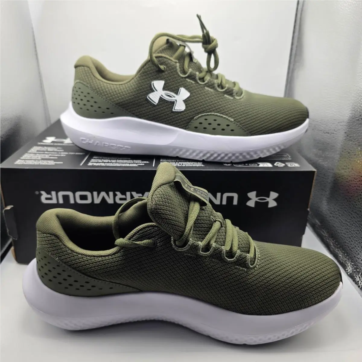 Under Armour shoes - Charged Surge 4 - Charged Surge - Green 1