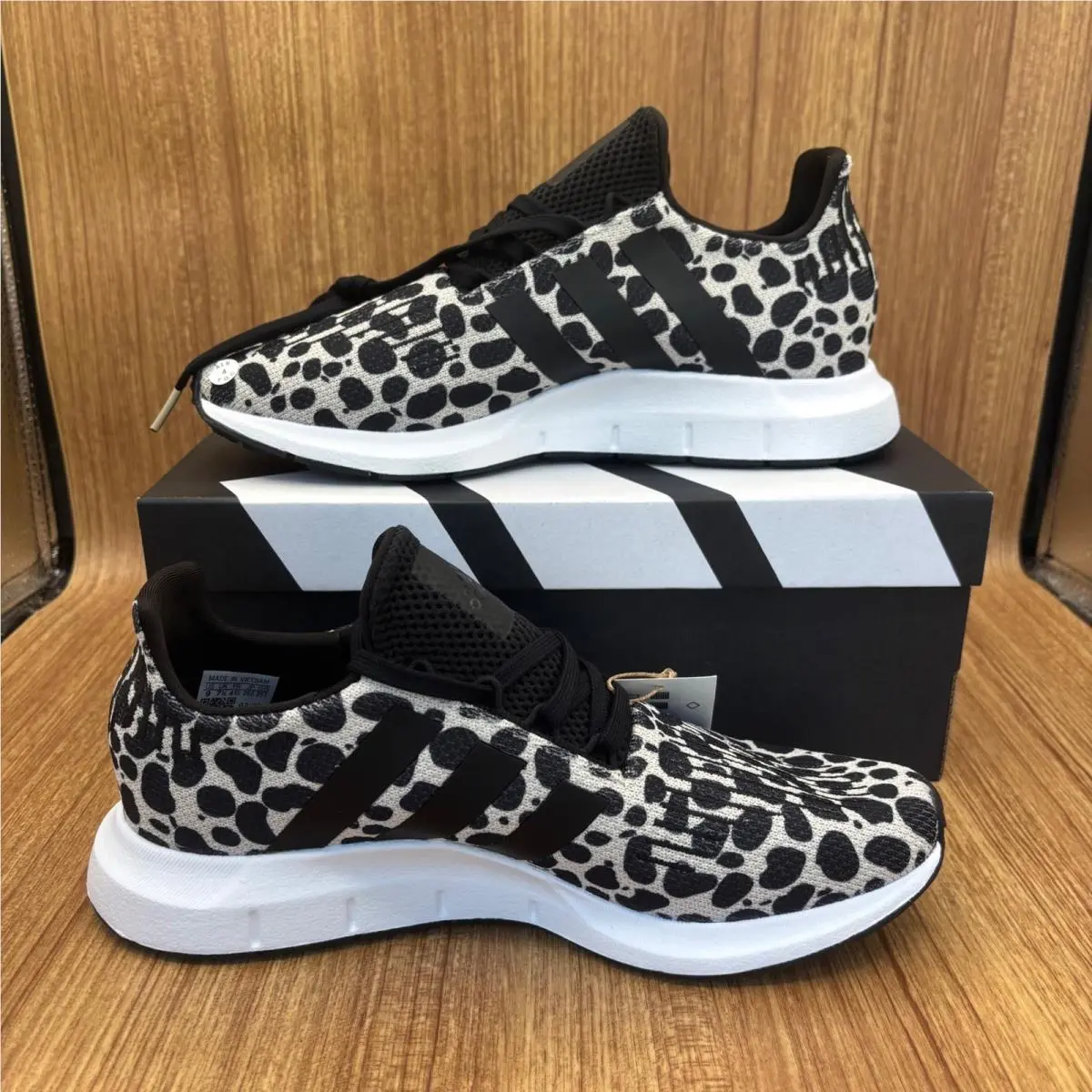 Adidas shoes - adidas Swift Run 1.0 - Swift Run - Multicolor 0