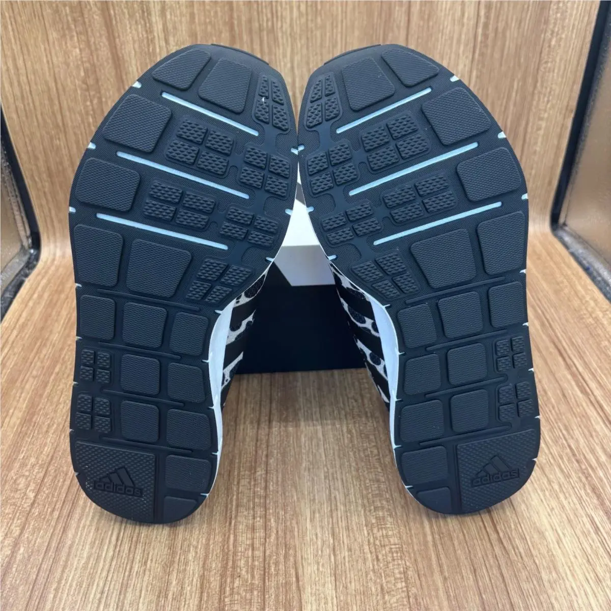 Adidas shoes - adidas Swift Run 1.0 - Swift Run - Multicolor 3