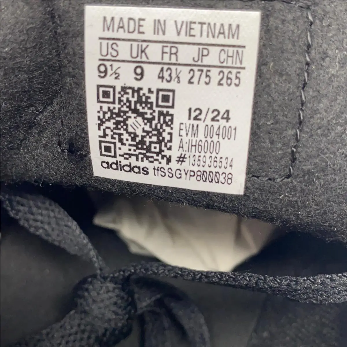 Adidas shoes - Black (UPC: 191040939143) 3