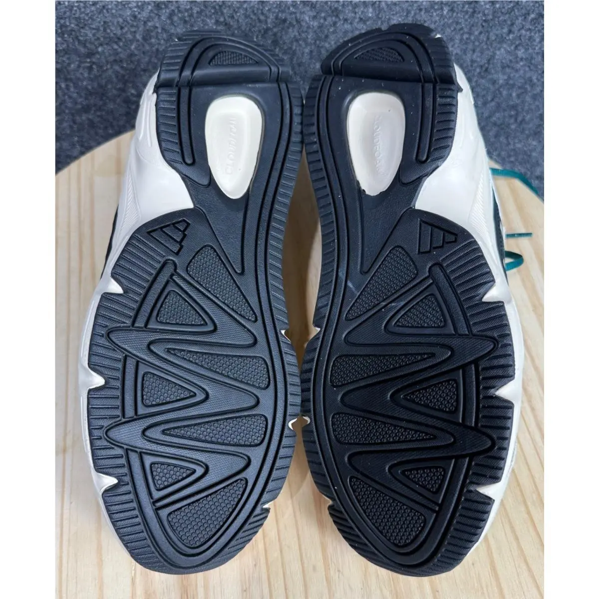 Adidas shoes - adidas Crazychaos - Crazychaos - JQ2261 - Creme/Wht/Blk/Silver 10