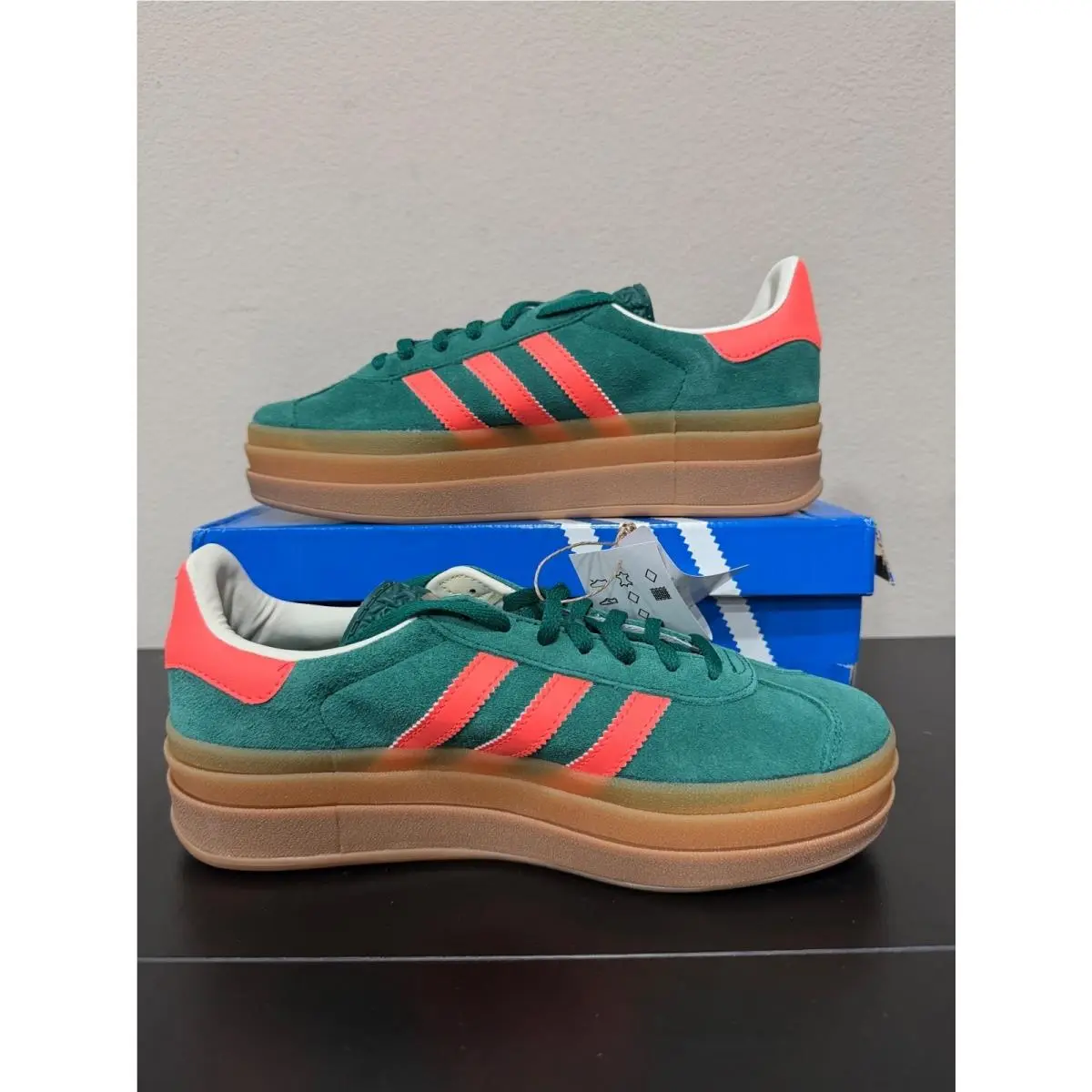 Adidas shoes - Beige 0