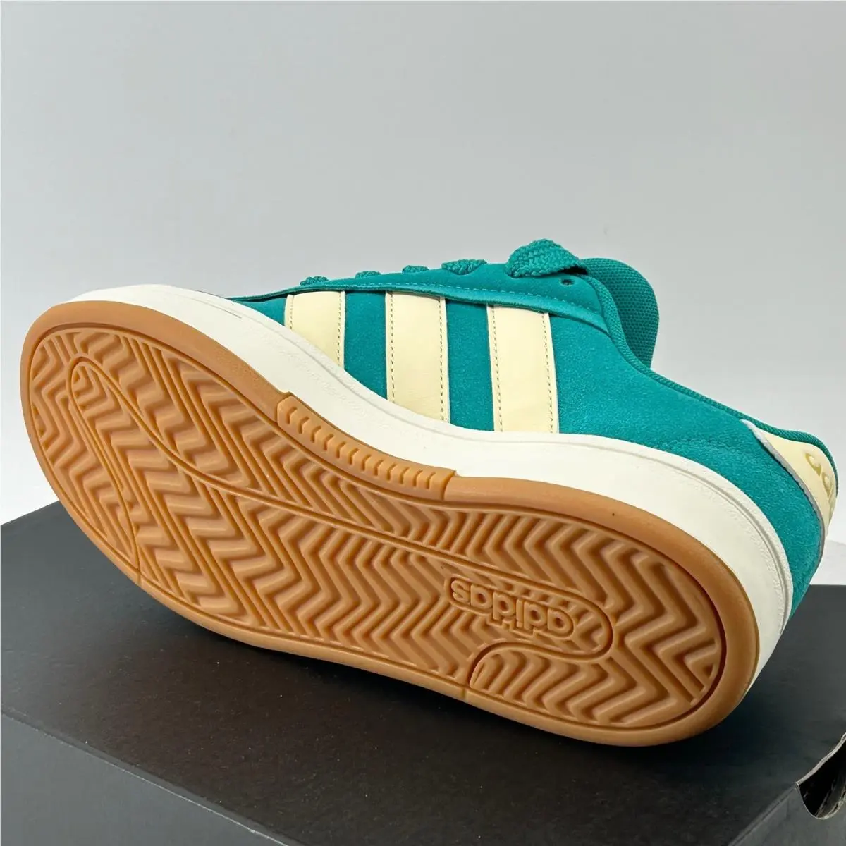 Adidas shoes - Grand Court Alpha 00s - Grand Court Alpha - Blue 1