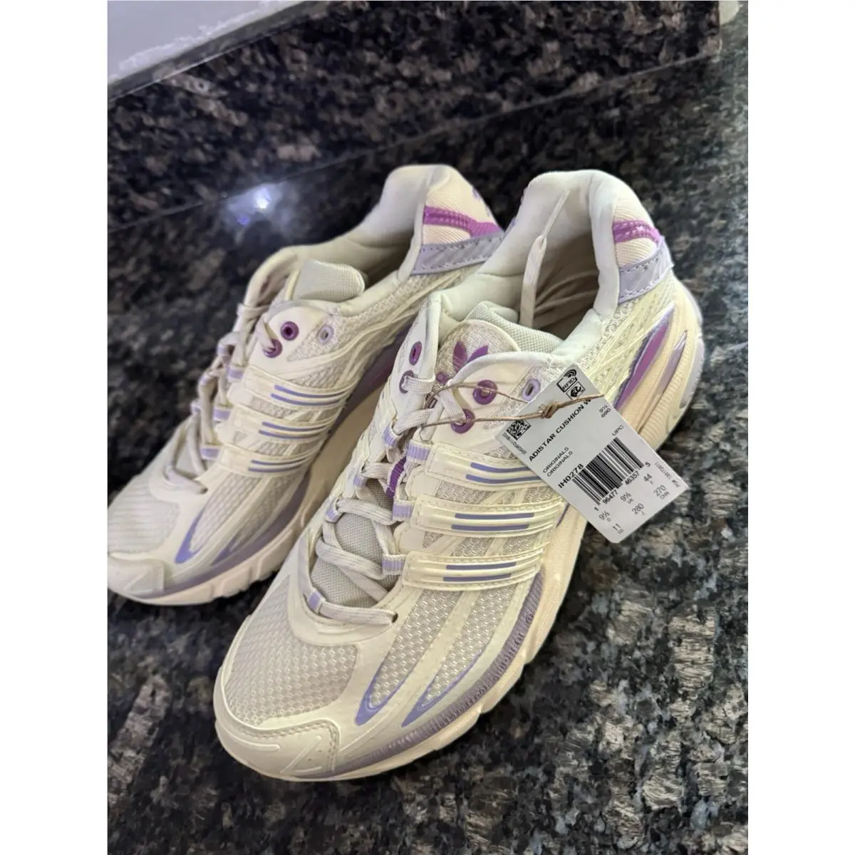 Adidas shoes - adidas Adistar Cushion - Adistar Cushion - IH0278 - Ivory 1