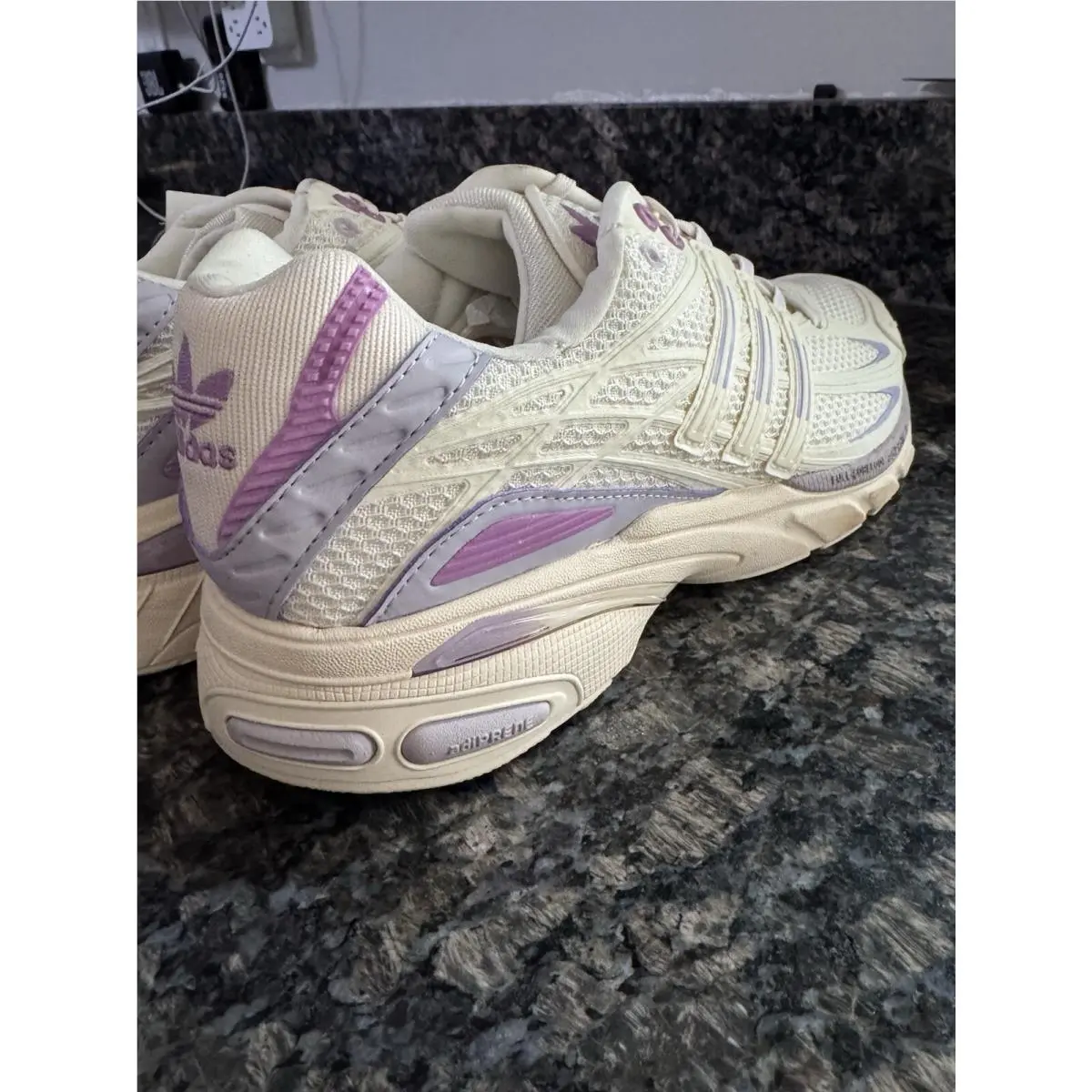 Adidas shoes - adidas Adistar Cushion - Adistar Cushion - IH0278 - Ivory 3