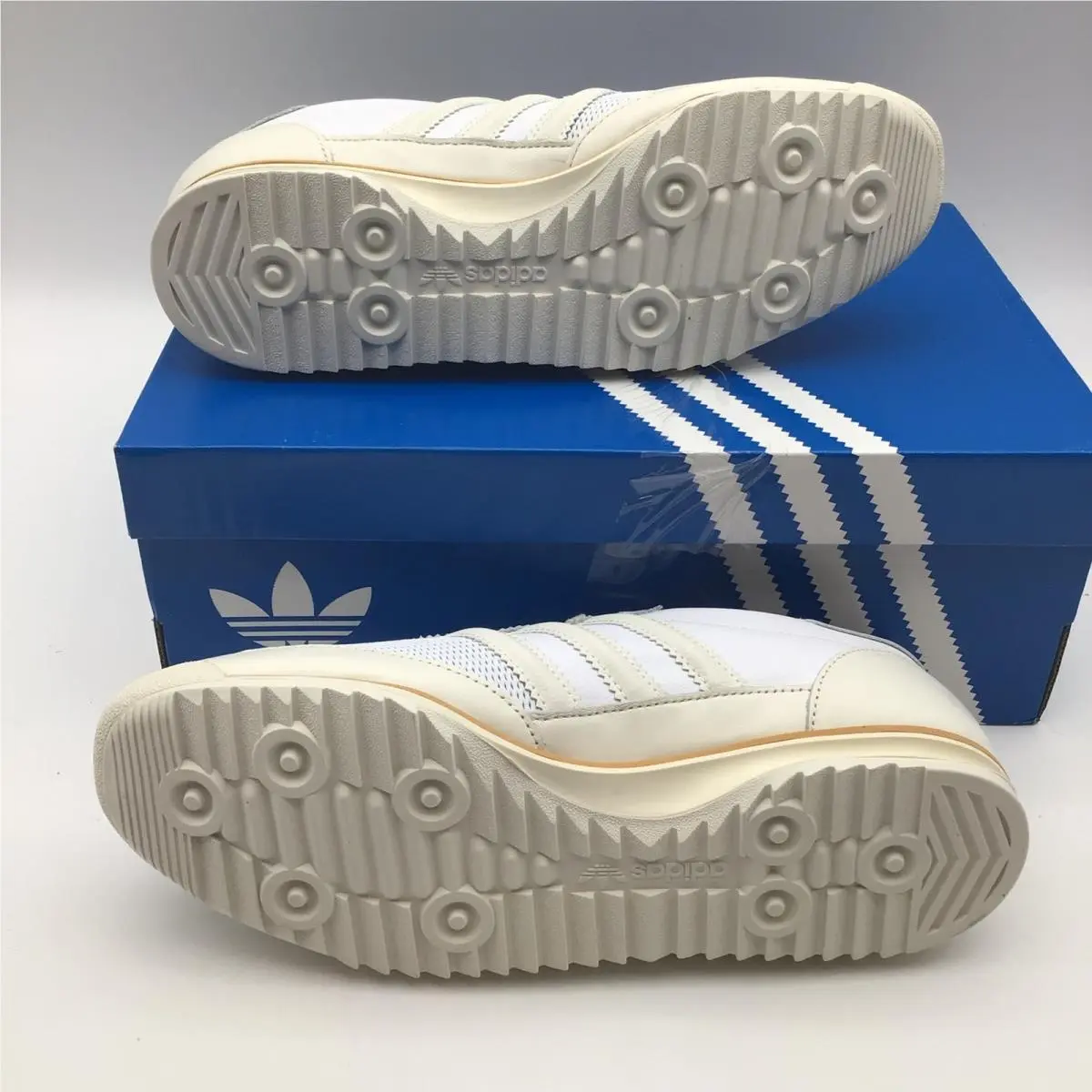 Adidas shoes - adidas SL 72 - White 3