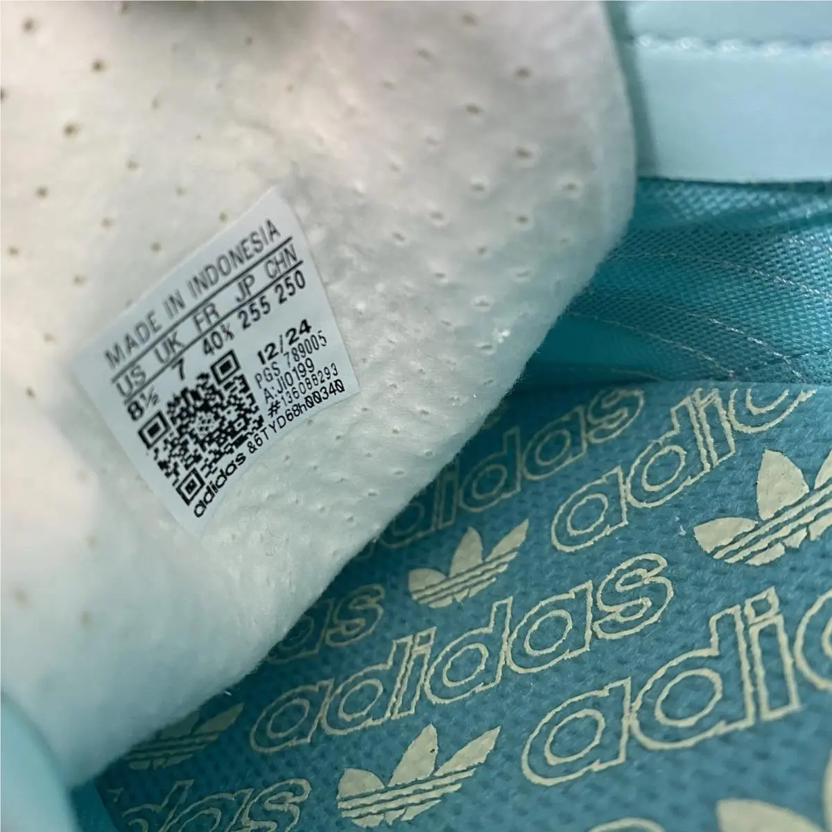 Adidas shoes - adidas SL 72 - JI0199 - Blue 16