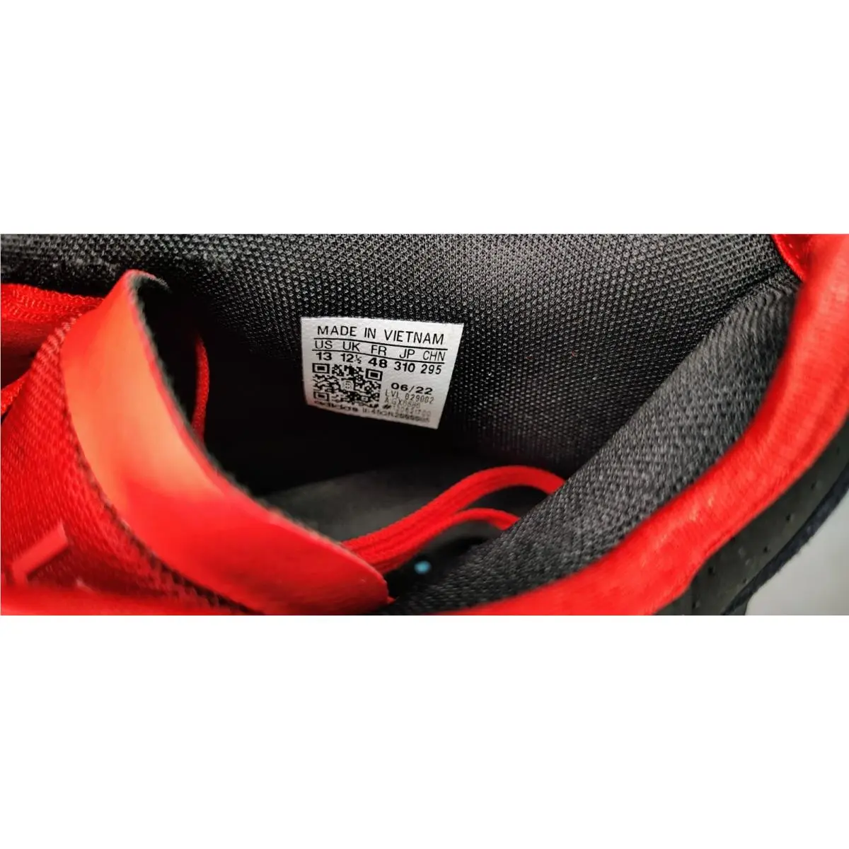 Adidas shoes - adidas D.O.N. Issue - Issue - Red 2