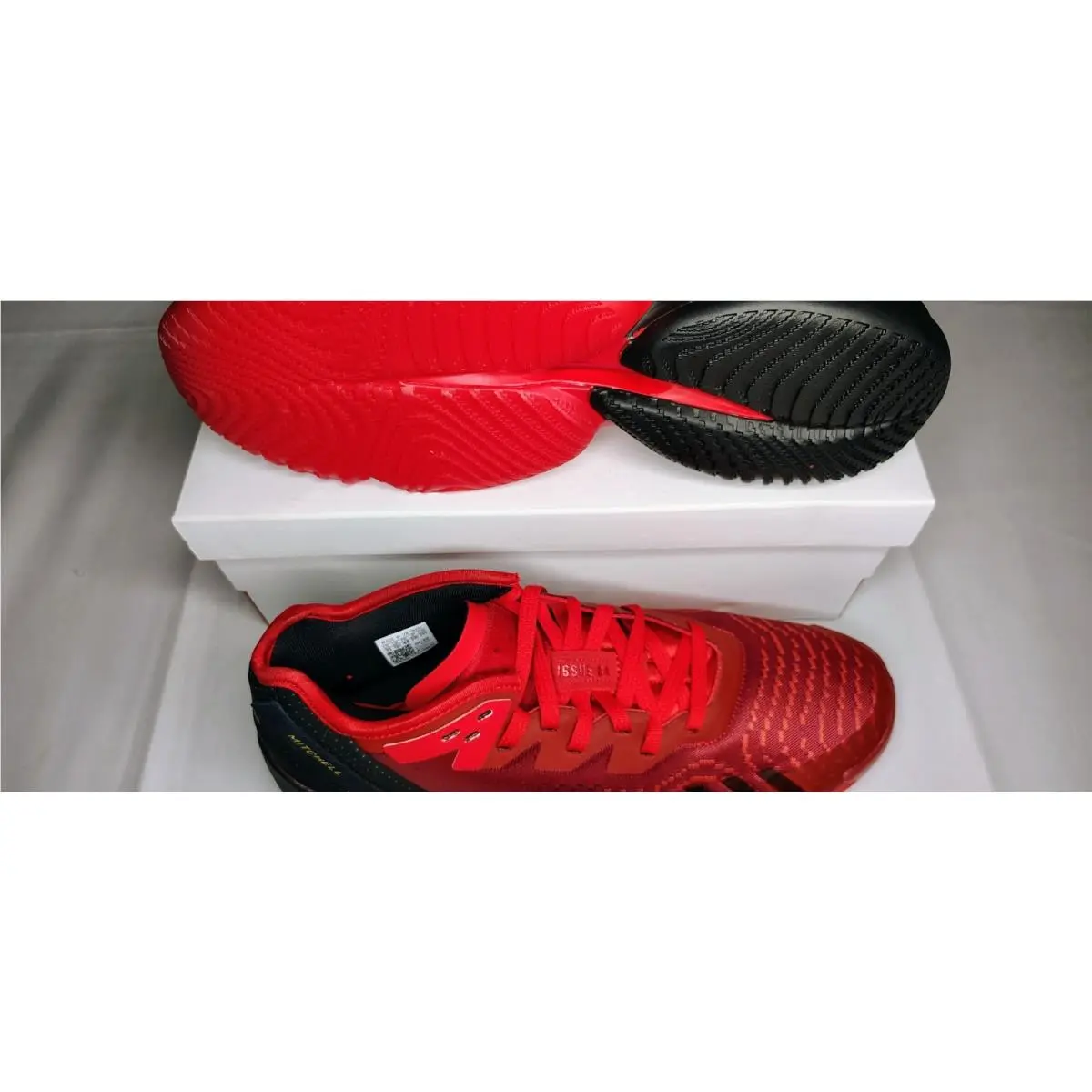 Adidas shoes - adidas D.O.N. Issue - Issue - Red 3