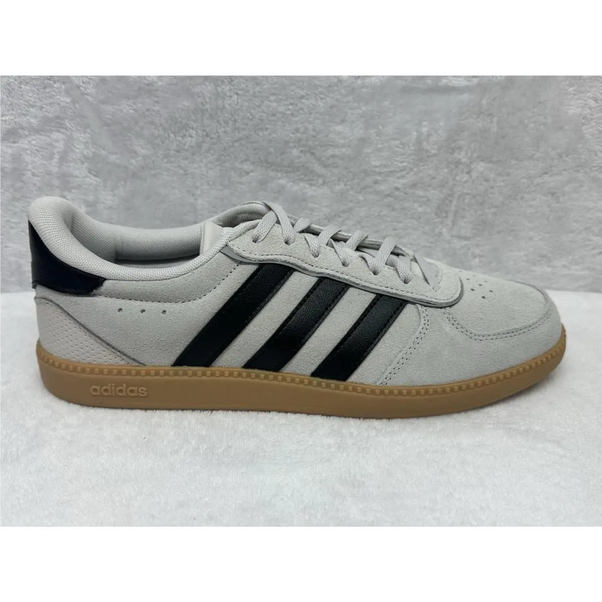 Adidas Breaknet Sleek Sneakers Women’s 9.5 White Black Gum Sole Casual Shoes