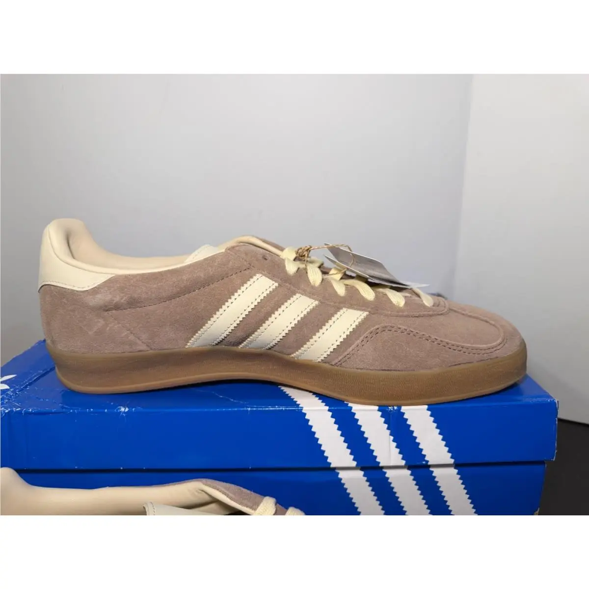 Adidas shoes - Brown, Cream 1