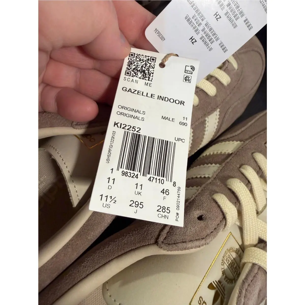 Adidas shoes - Brown, Cream 9