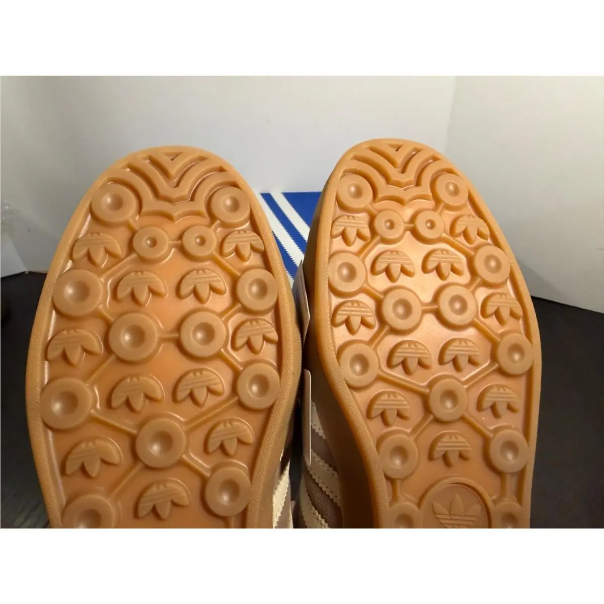 Adidas shoes - Brown, Cream 13